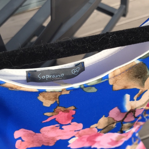 Blue Floral dress - Picture 2 of 5